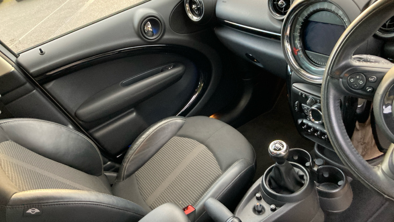 MINI Countryman 1.6 Cooper S ALL4 190 5dr Petrol Hatchback